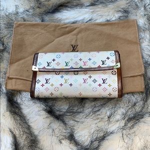 💯 Louis Vuitton White Monogram Wallet